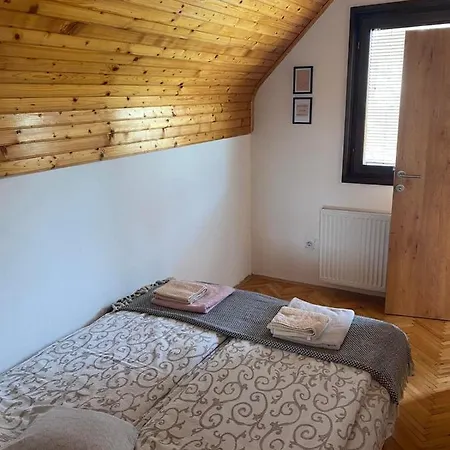 בית נופש Tornik View