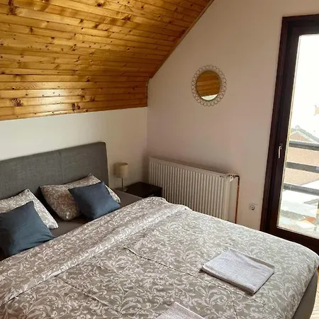 בית נופש Tornik View