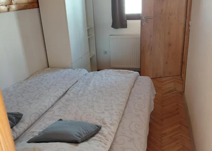 別荘 Tornik View *